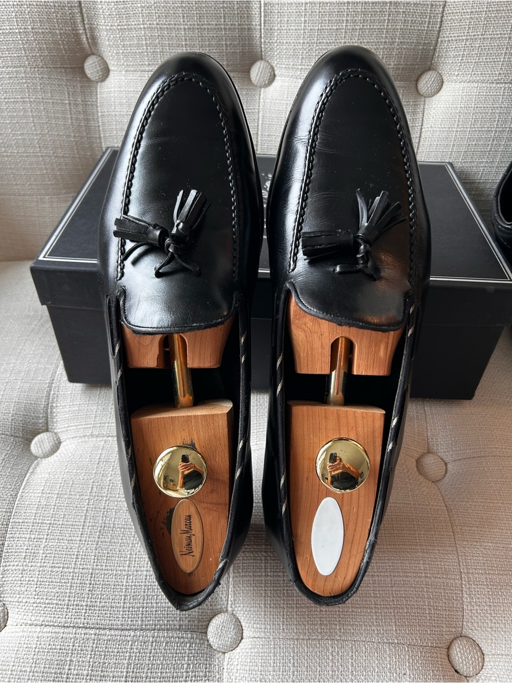 Barker Black men’s black loafers  with tassels. Size 12, USA. EUC
